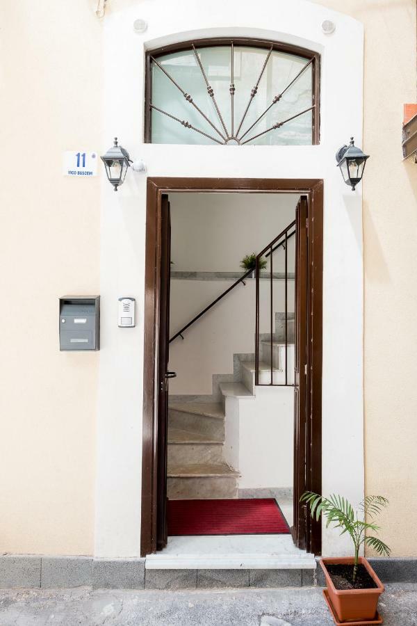 Apollo Home Catánia Buitenkant foto